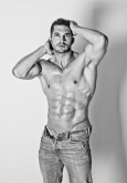 male-models-six-pack